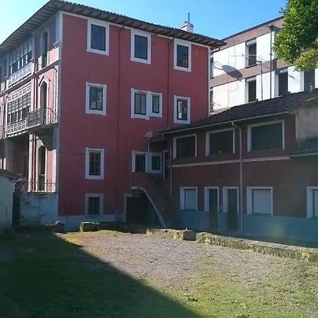 Albergue La Casona Del Peregrino リャネス エクステリア 写真