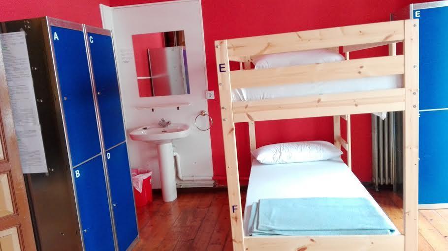 Albergue La Casona Del Peregrino リャネス エクステリア 写真